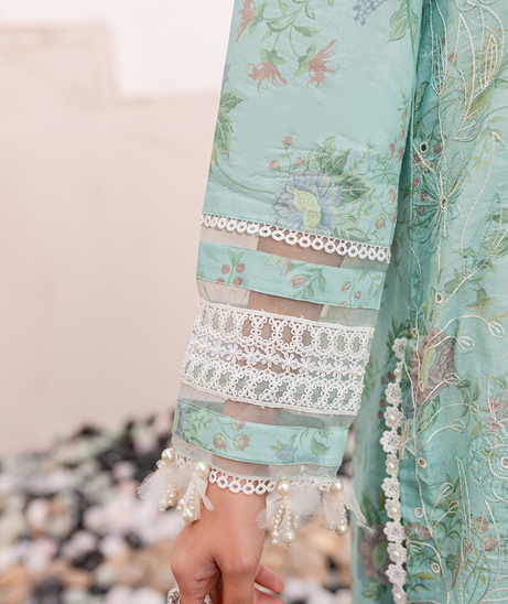 Zoya & Fatima Aman L/Lawn`24 (SARAH)