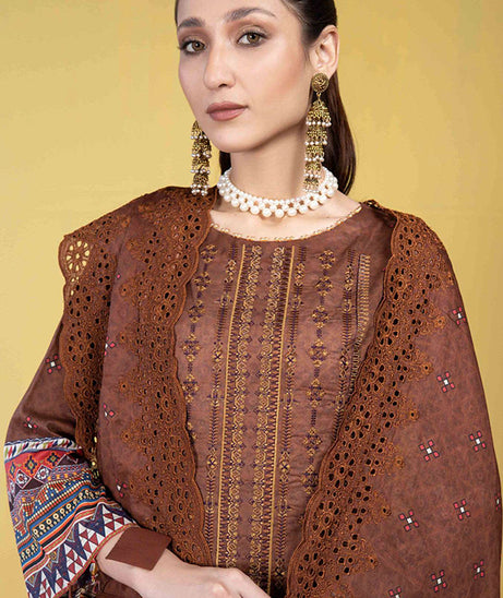 Schick Mehwish P/Lawn'23 D#7