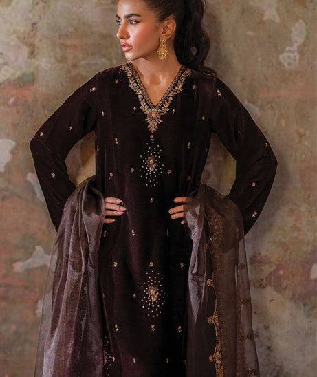 Seran Velmor Unstitched Velvet Formals'24 D#1