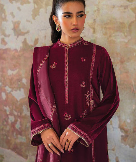 Seran Velmor Unstitched Velvet Formals'24 D#4