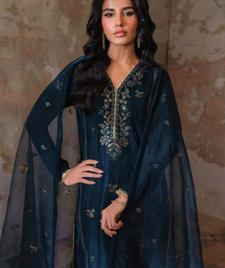 Seran Velmor Unstitched Velvet Formals'24 D#6