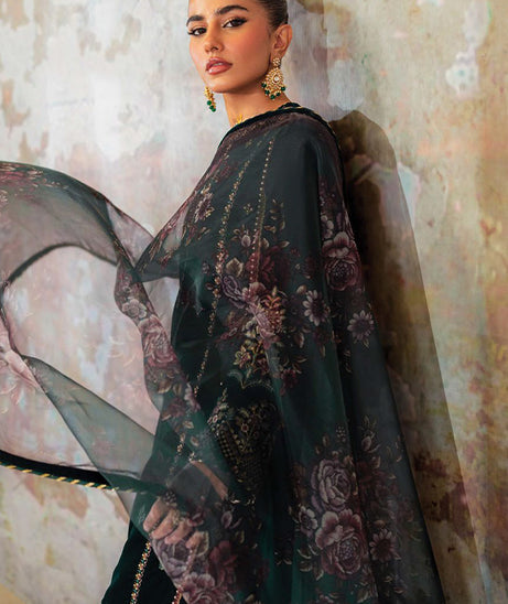 Seran Velmor Unstitched Velvet Formals'24 D#7