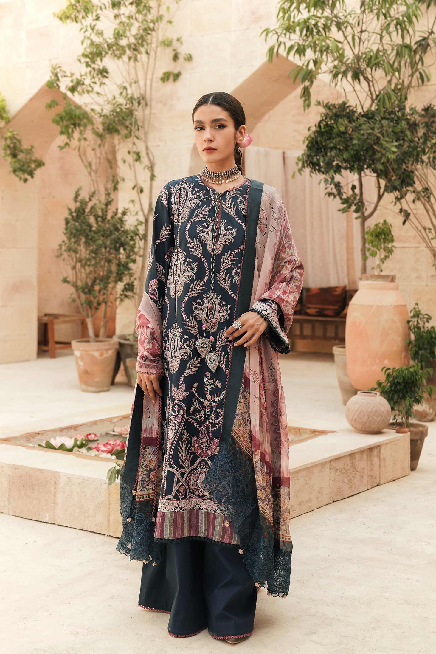 Zara Shahjahan Eid Luxury Lawn`22 D# SHAHAY