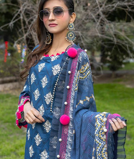 Shahin Star D/Emb Lawn`22 D#4