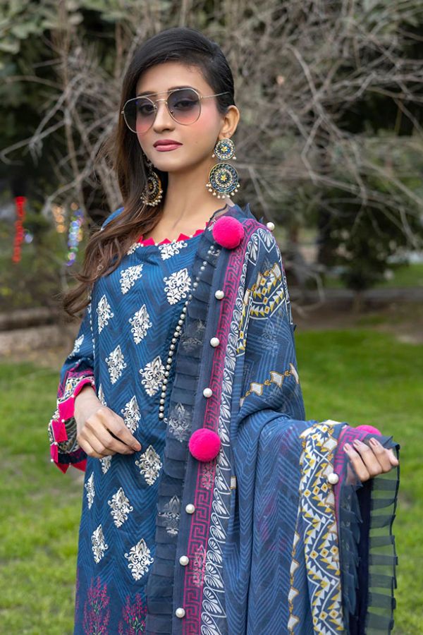 Shahin Star D/Emb Lawn`22 D#4