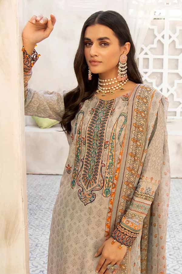 Shaista Anaya Karandi Lawn`22 D#106