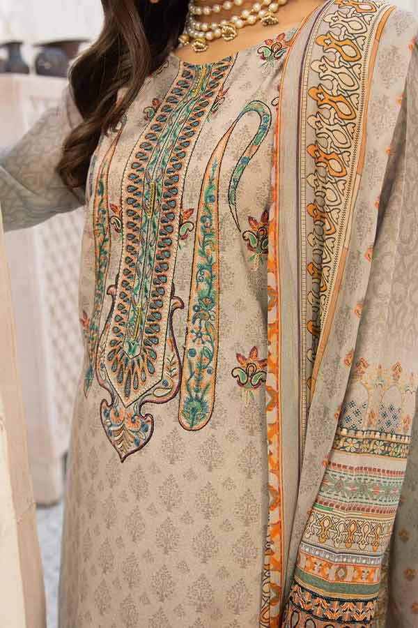 Shaista Anaya Karandi Lawn`22 D#106