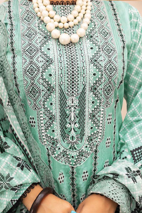 Shaista Azka D/Emb Lawn`22 D#197