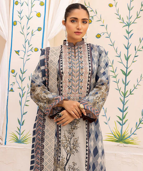Shaista Azka D/Emb Lawn`22 D#206