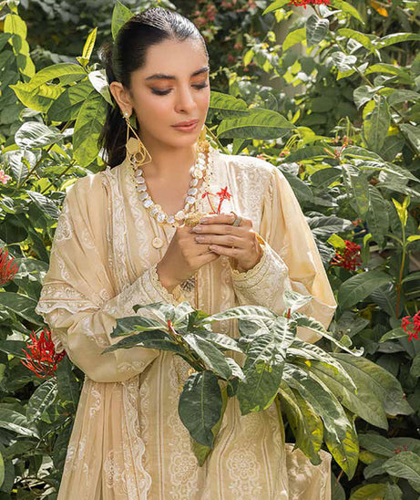 Shaista Emb Lawn`23 SELC#405