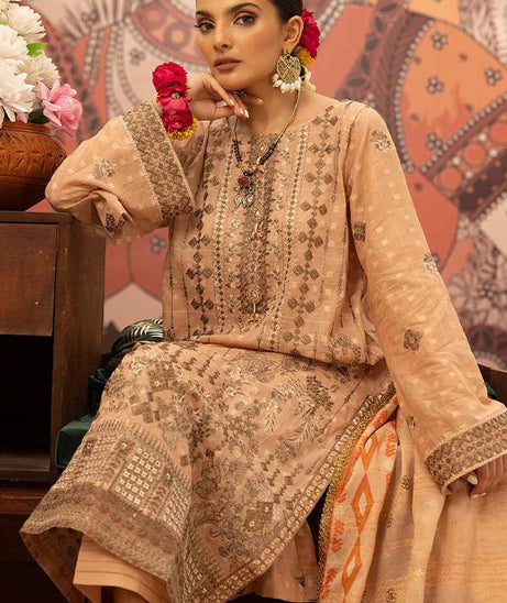 Shaista Emb Luxury Lawn`24 D#135