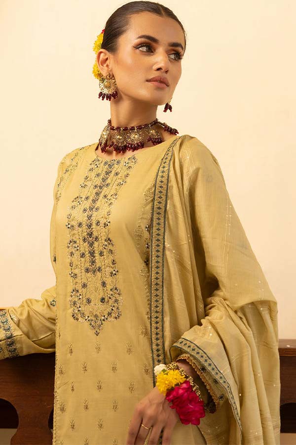 Shaista Emb Luxury Lawn`24 D#138