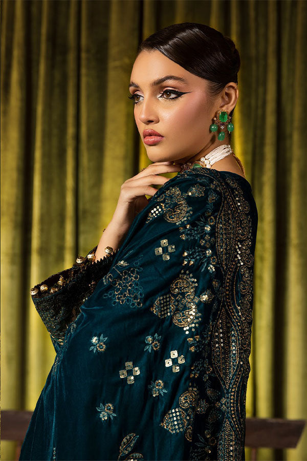 Shaista Exclusive Velvet'24 D#782