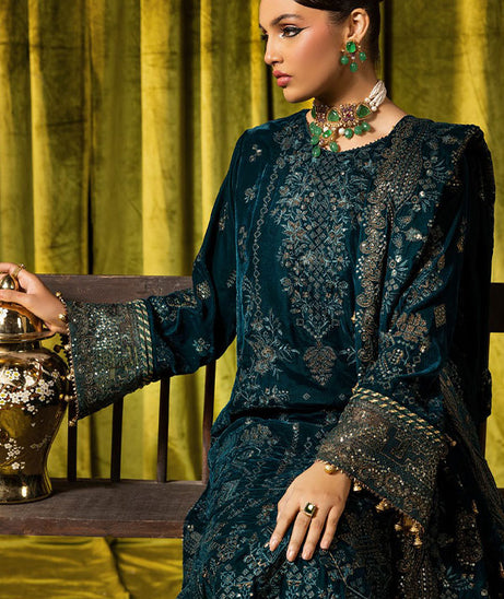 Shaista Exclusive Velvet'24 D#782