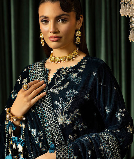 Shaista Exclusive Velvet'24 D#784