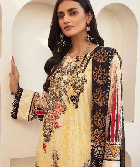 Shaista Faiza Emb Handmade`23 D#35