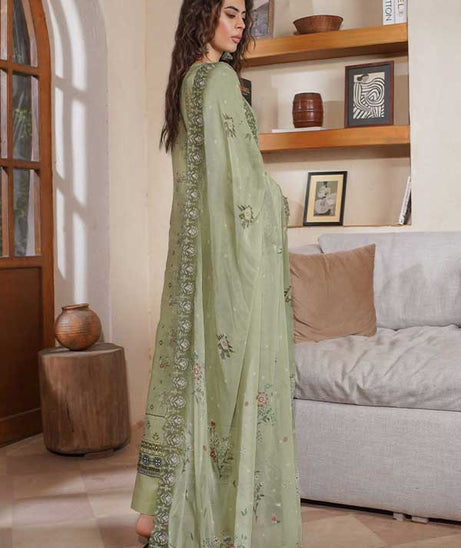 Shaista Gulnar Lawn`26 D#10