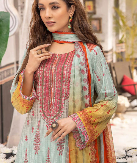 Shaista Haram Emb Lawn`23 D#14