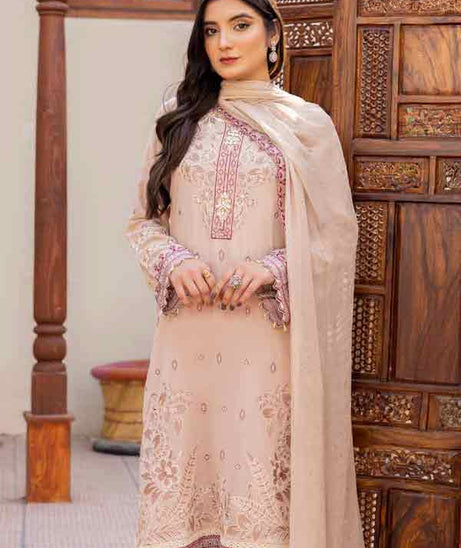 Shaista Hareem Emb Swiss'23 HSW#82