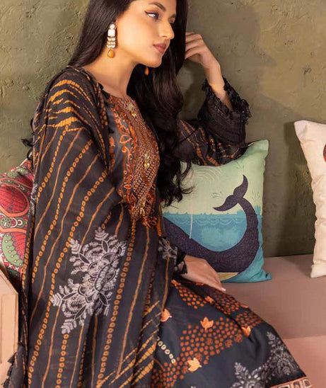 Shaista Hooriya Emb Lawn`23 HSE#12