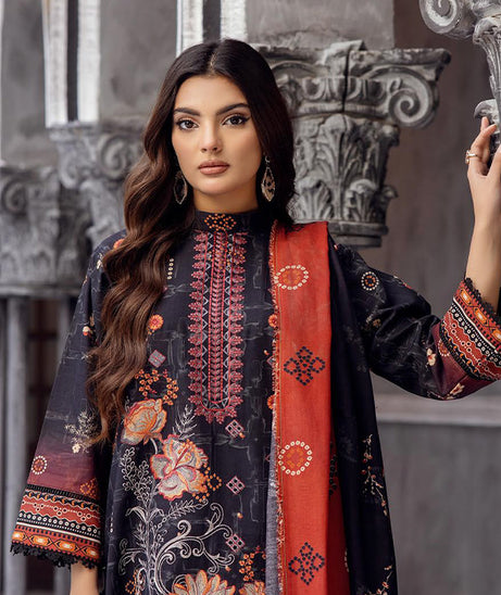 Shaista Iyra Emb Khaddar`24 D#370