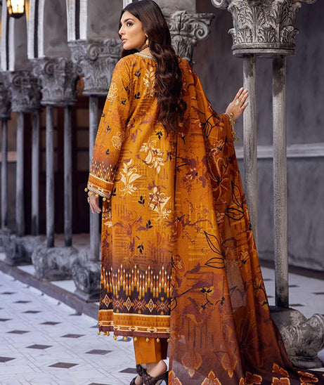 Shaista Iyra Emb Khaddar`24 D#371