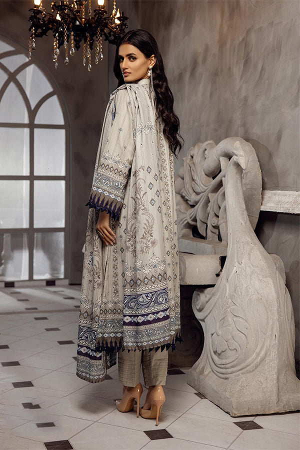 Shaista Iyra Emb Khaddar`24 D#374