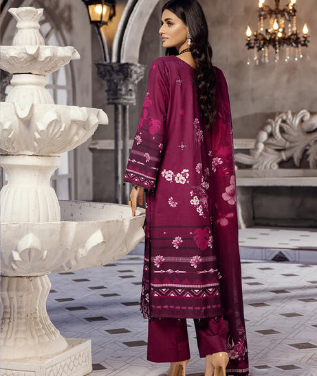 Shaista Iyra Emb Khaddar`24 D#375