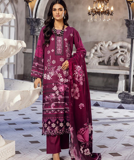 Shaista Iyra Emb Khaddar`24 D#375