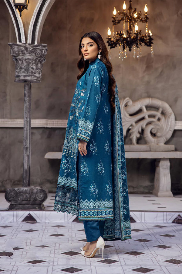 Shaista Iyra Emb Khaddar`24 D#378