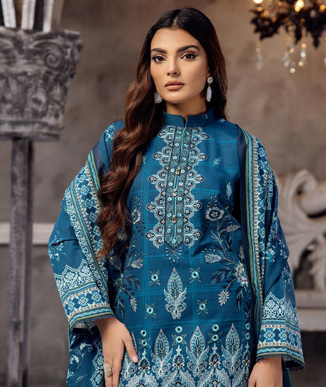 Shaista Iyra Emb Khaddar`24 D#378