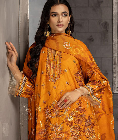 Shaista Iyra Emb Khaddar`24 D#379