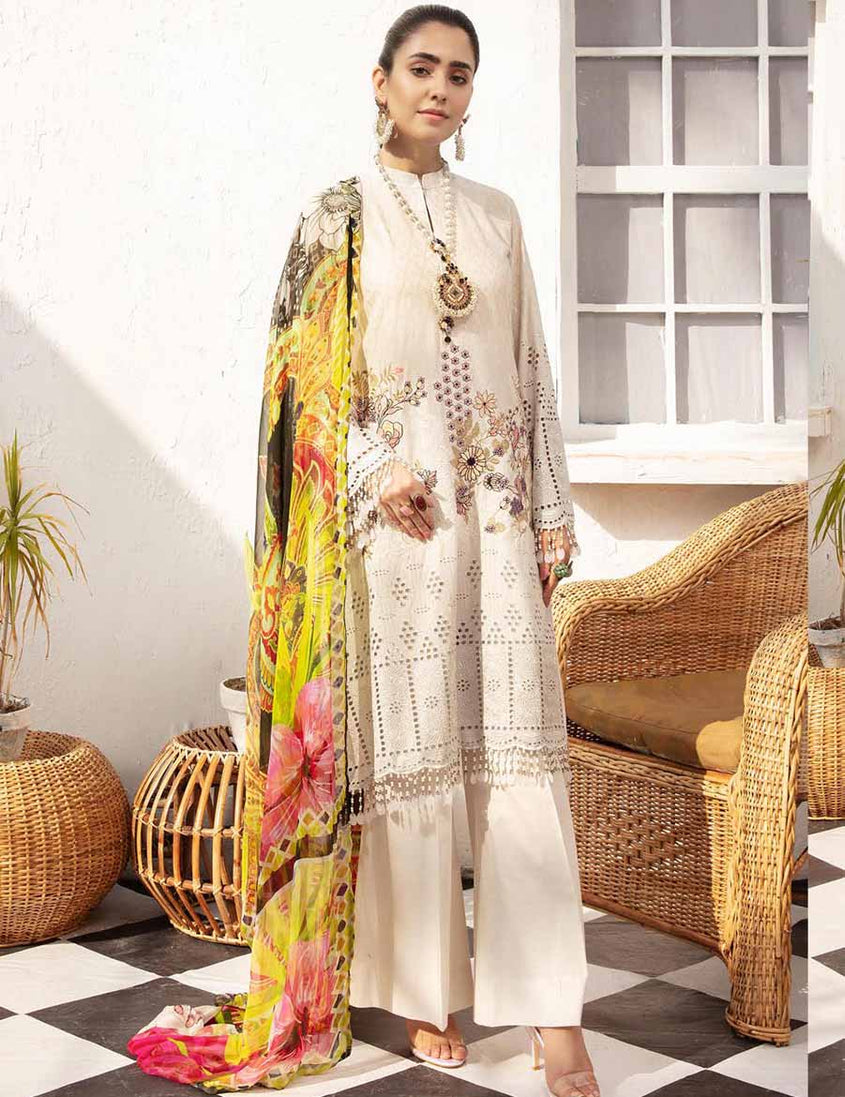 Shaista Maira C/Kari Lawn`21 D#213