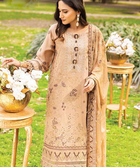 Shaista Mehrunisa Emb Lawn`23 SML#41
