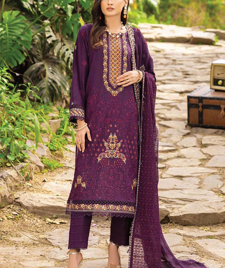 Shaista Mehrunisa Emb Lawn`23 SML#42