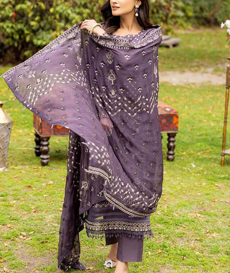 Shaista Mehrunisa Emb Lawn`23 SML#43