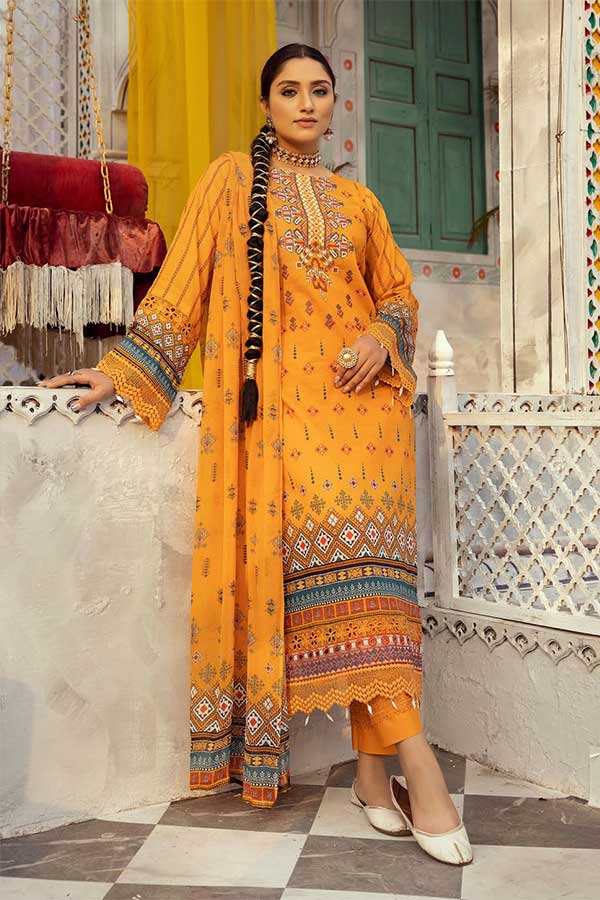 Shaista Mehwish Lawn'23 D#30