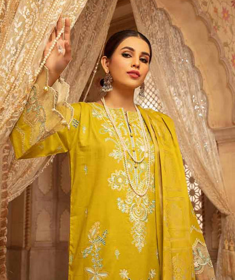 Shaista Premium Emb Lawn`22 D#77