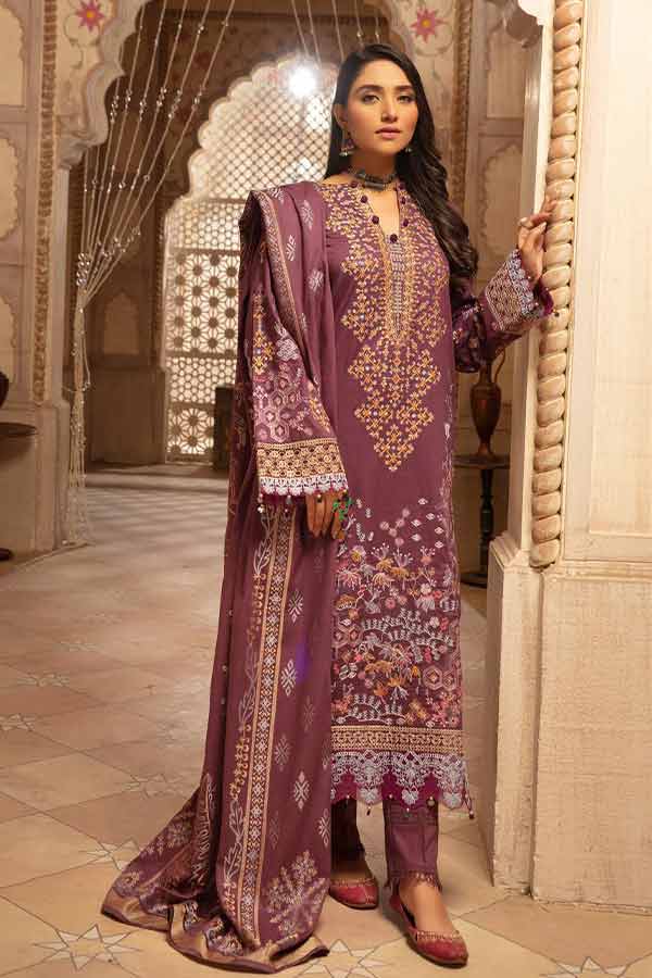 Shaista Premium Emb Lawn`22 D#82