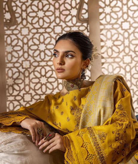 Shaista Semi Peach Jacquard`25 D#402