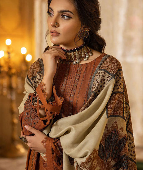 Shaista Semi Peach Jacquard`25 D#405