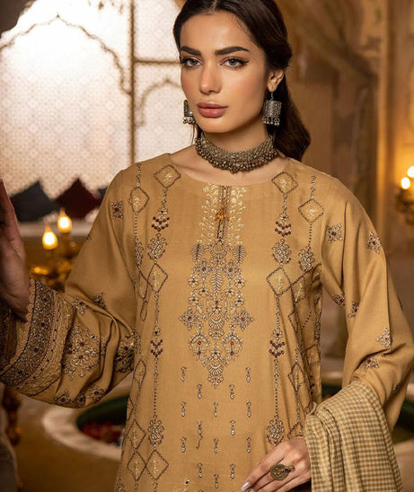 Shaista Semi Peach Jacquard`25 D#407