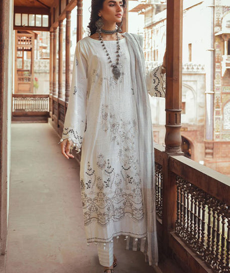 Shaista Shahzal Emb Lawn`23 SELC#251