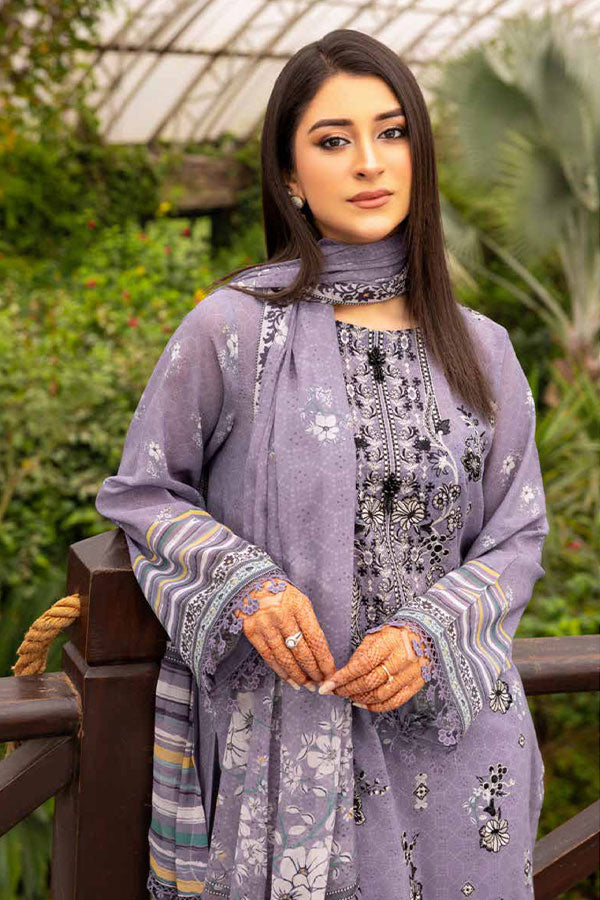 Shaista Shanzay S/Emb Lawn`23 D#70
