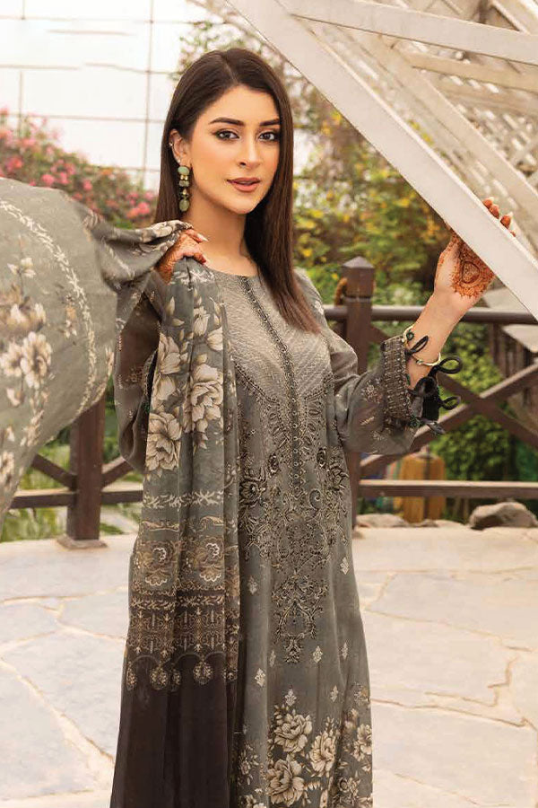 Shaista Shanzay S/Emb Lawn`23 D#73
