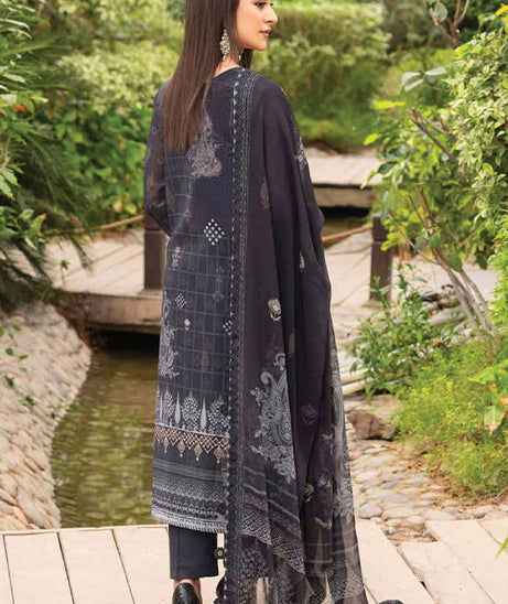 Shaista Shanzay S/Emb Lawn`23 D#76