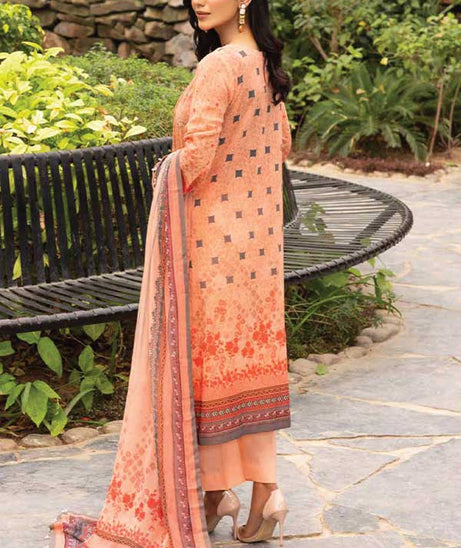 Shaista Shanzay S/Emb Lawn`23 D#80