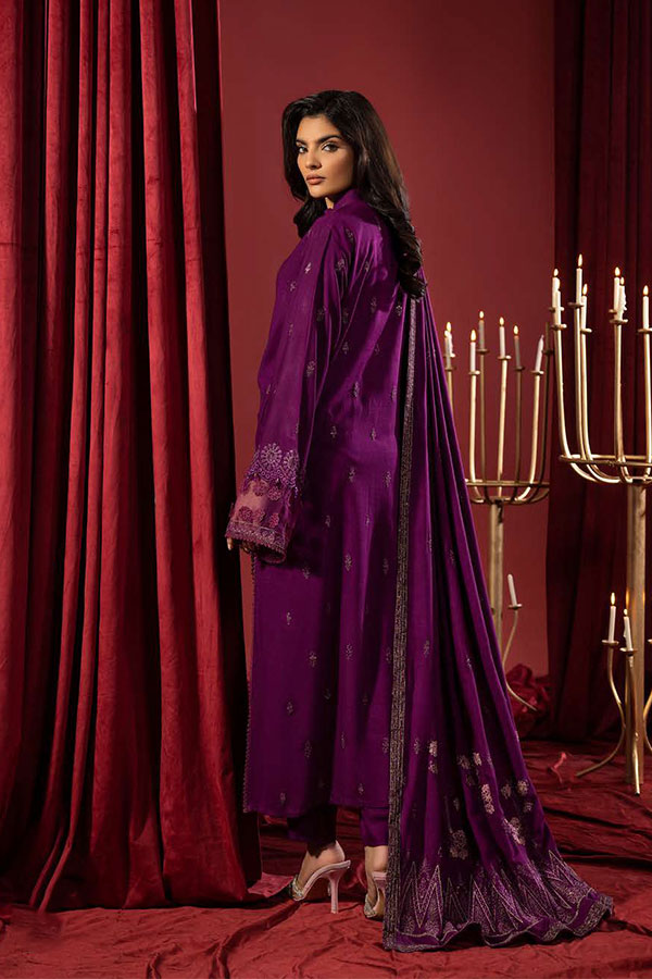 Shaista Supreme Emb Peach`25 D#76