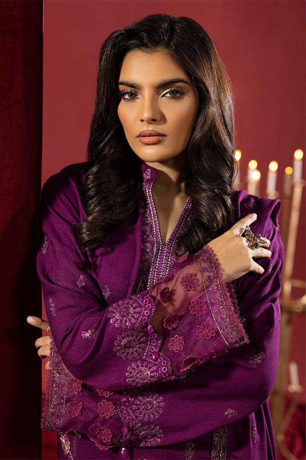 Shaista Supreme Emb Peach`25 D#76