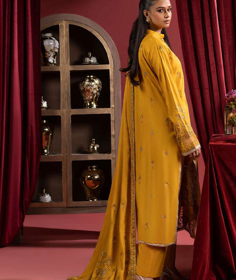 Shaista Supreme Emb Peach`25 D#77